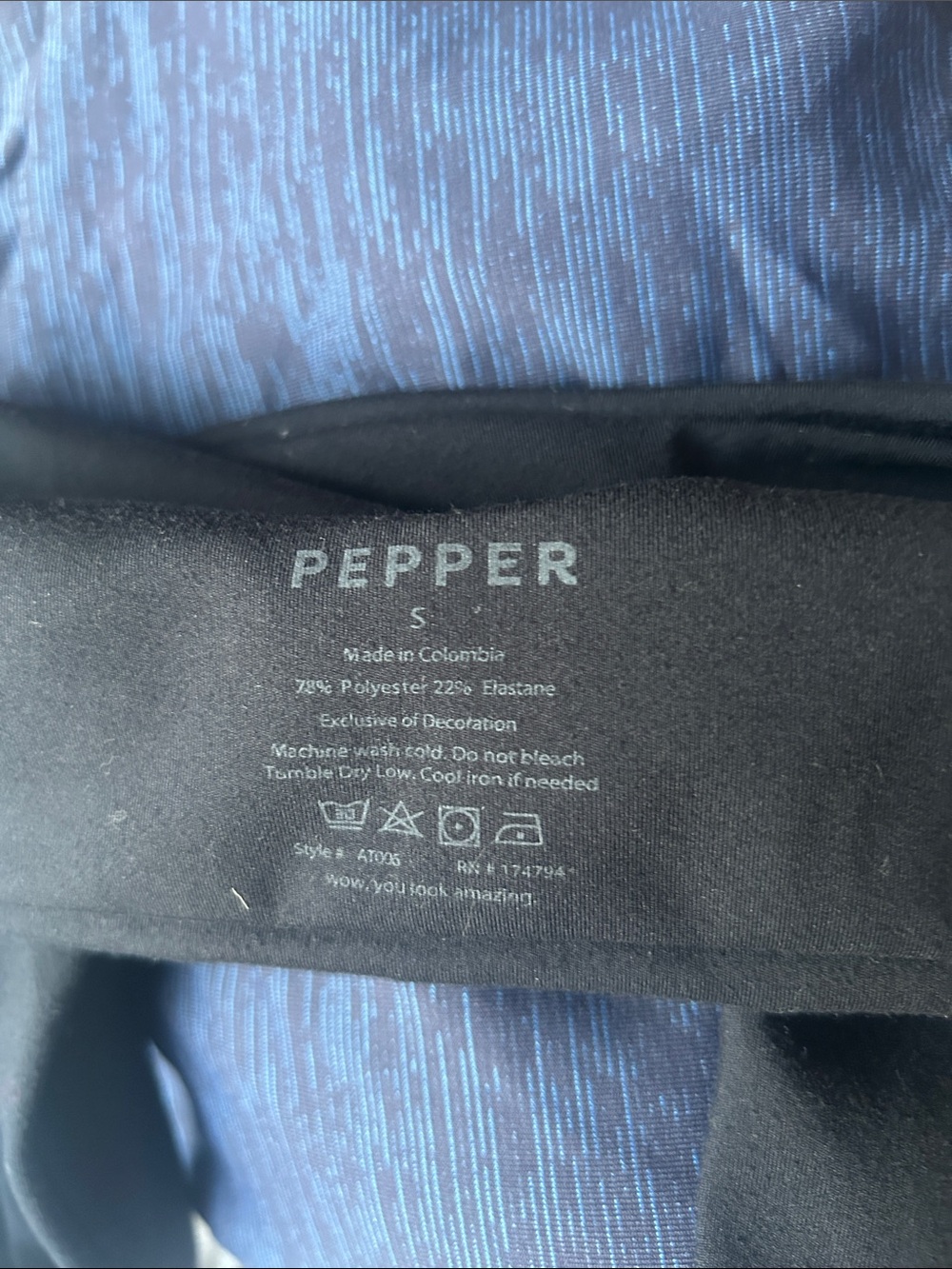Pepper Women's Black Stretch Top - Black